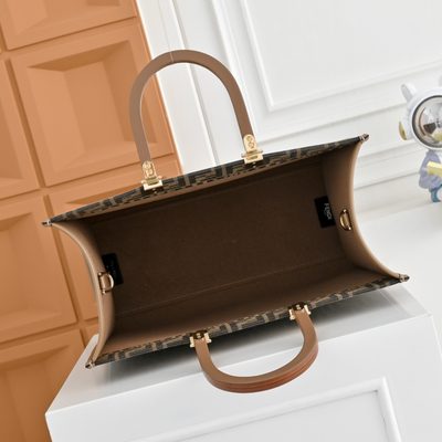 Fendi Sunshine Medium tote bag (T) — 9