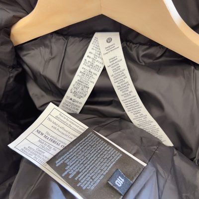 Lululemon Wonder Puff Cropped Jacket — 8