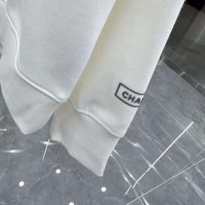 Chanel Crew-Neck Sweater — 7