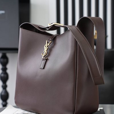 Saint Laurent Le 5 À 7 supple crossbody bag — 7