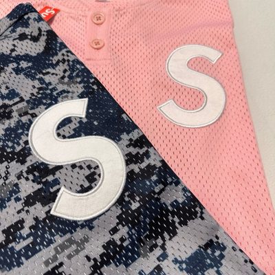Supreme S Logo Baseball Henley — 12