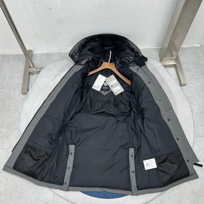 Canada Goose Women's Shelburne Parka — 4