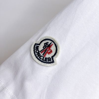 Moncler white spray-printed t-shirt — 6