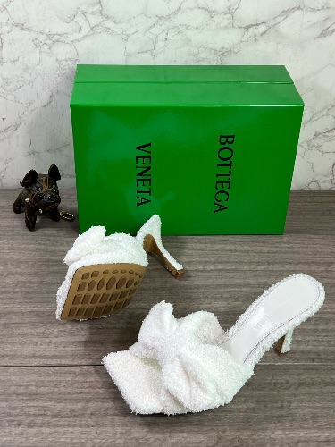 Bottega Veneta terry cloth bow mules — 4