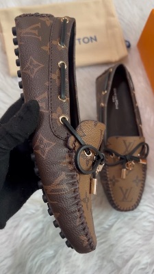 Louis Vuitton Gloria flat loafers — 5
