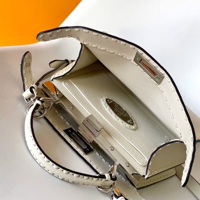 Fendi Peekaboo ISeeU bag (T) — 5