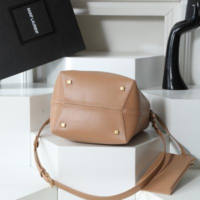 Saint Laurent Le 37 Small Leather Bucket Bag — 6
