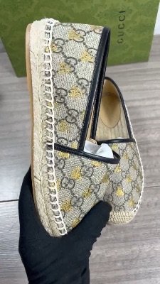 Gucci GG Supreme Canvas Bee Espadrilles — 5