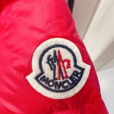 Moncler Enfant navy blue hooded down puffer coat — 9