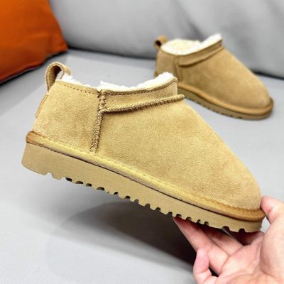 UGG Classic Ultra Mini Boots — 8