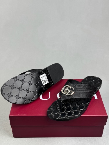 Gucci Riviera thong sandals