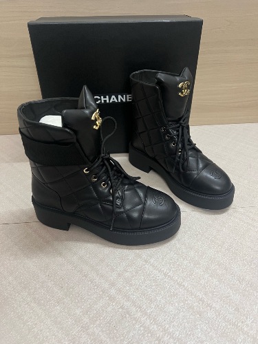 Chanel quilted lambskin combat boots — 4