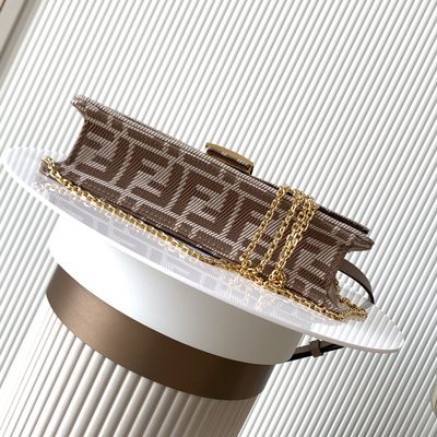 Fendi Baguette Wallet on Chain (T) — 4