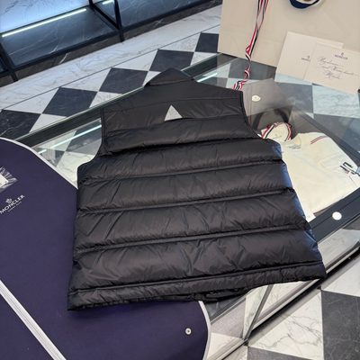 Moncler Grenoble Uychi Packable Down Gilet — 9
