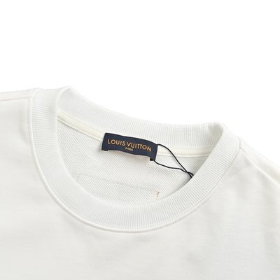 LV sweatshirt — 4
