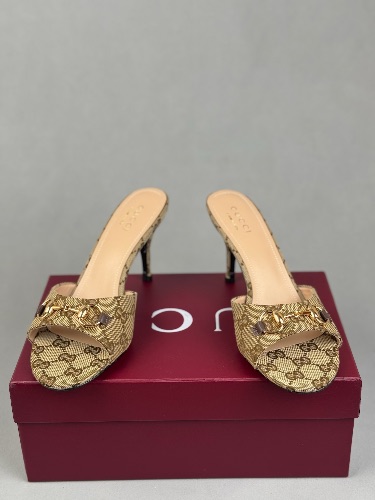 Gucci Women's slide sandals — 4