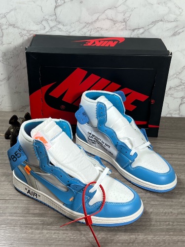 Nike Air Jordan 1 Retro High Off-White "UNC" sneakers