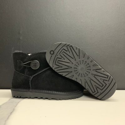 UGG Mini Bailey Button — 4
