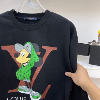 LV crewneck sweatshirt — 8