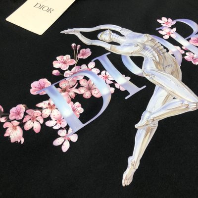 Dior x Hajime Sorayama Pre-Fall 2019 "Sexy Robot" graphic t-shirt — 6