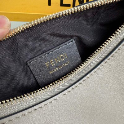 Fendi Fendigraphy bag (T) — 7