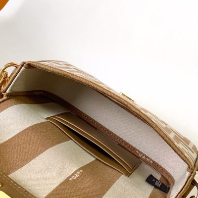 Fendi Baguette bag (T) — 6