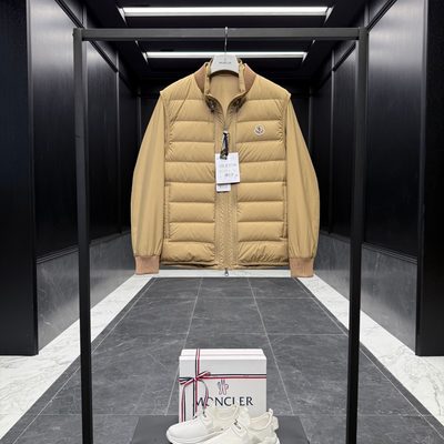Moncler Contrin down gilet — 8