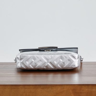 Fendi Baguette bag (T) — 4