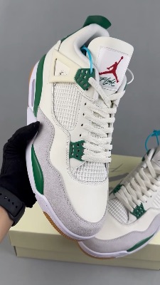 Nike Air Jordan 4 Retro SP x Nike SB Mid Pine Green trainers — 5