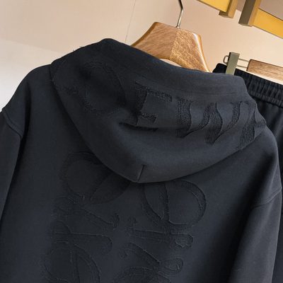 LOEWE Tracksuit — 13