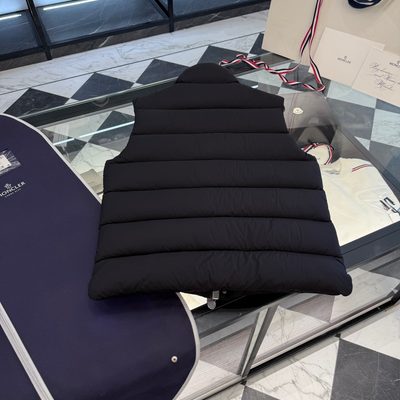 Moncler Tibb Down Gilet — 9
