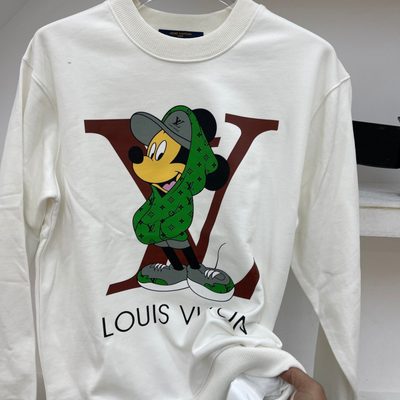 LV crewneck sweatshirt — 4