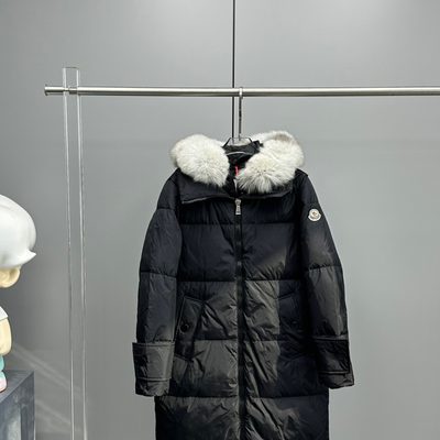Moncler Marrionnier Long Parka — 3