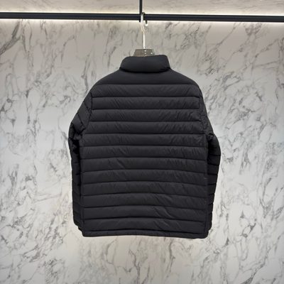 Burberry quilted down jacket — 3