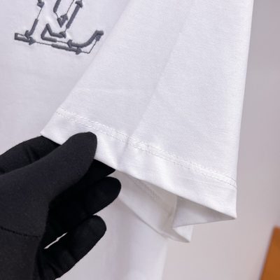 Louis Vuitton embroidered graffiti logo t-shirt — 9