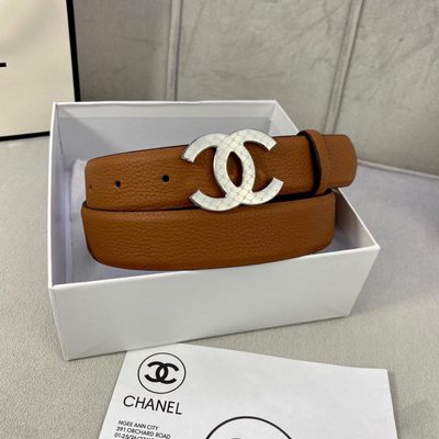 Chanel brown leather belt featuring a silver-tone logo buckle — 5