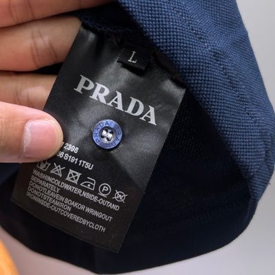 Prada polo shirt — 12
