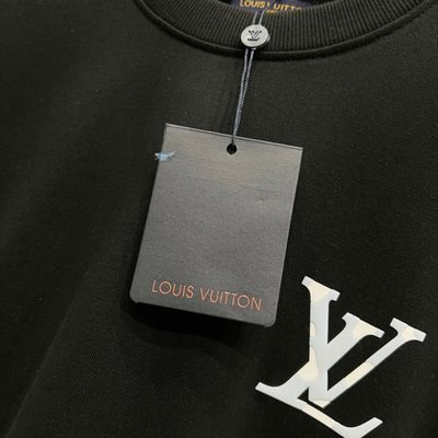 LV crewneck sweatshirt — 4