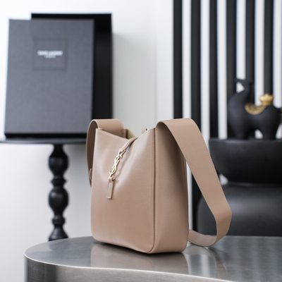 Saint Laurent Le 5 à 7 Supple shoulder bag — 3