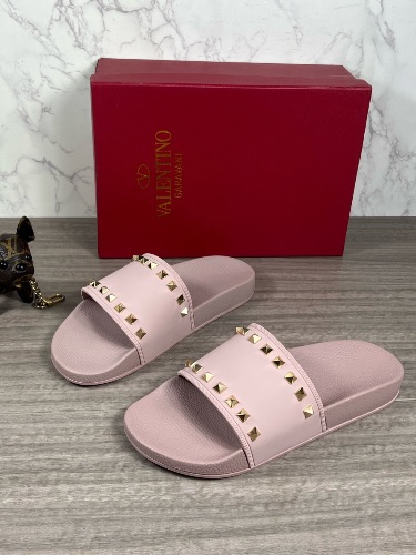 Valentino Garavani Rockstud rubber slides — 3