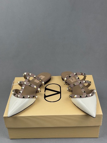 Valentino Garavani Rockstud flat mules — 4