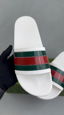 Gucci Pursuit white rubber slide sandals — 5