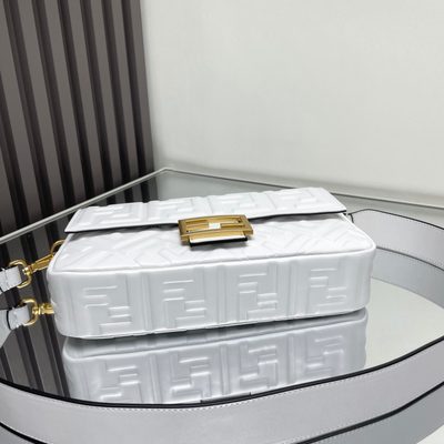Fendi Baguette bag (T) — 5