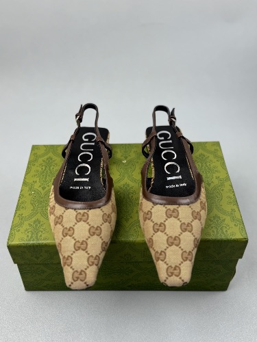 Gucci GG Supreme slingback ballet flats — 3