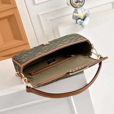 Fendi Baguette bag (T) — 9