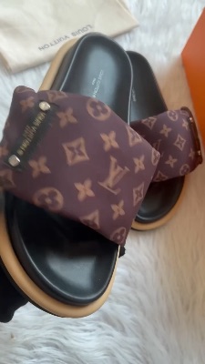 Louis Vuitton Pool Pillow Flat Comfort Mules — 5