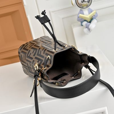 Fendi Mon Tresor bag  (T) — 9