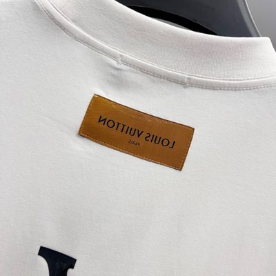 LV T-shirt — 8