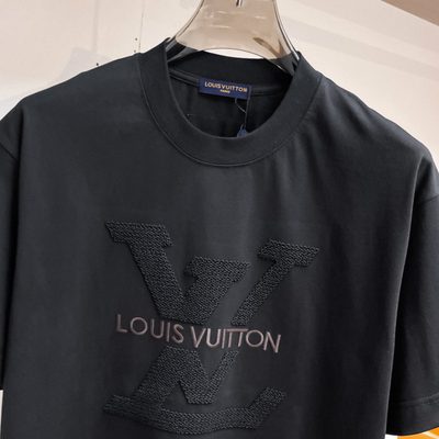 LV T-shirt — 3
