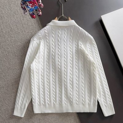 Burberry long-sleeved knit sweater — 9